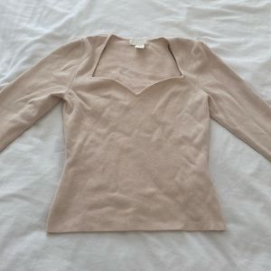 H&M women’s tan/cream sweetheart neckline long sleeve. size SMALL